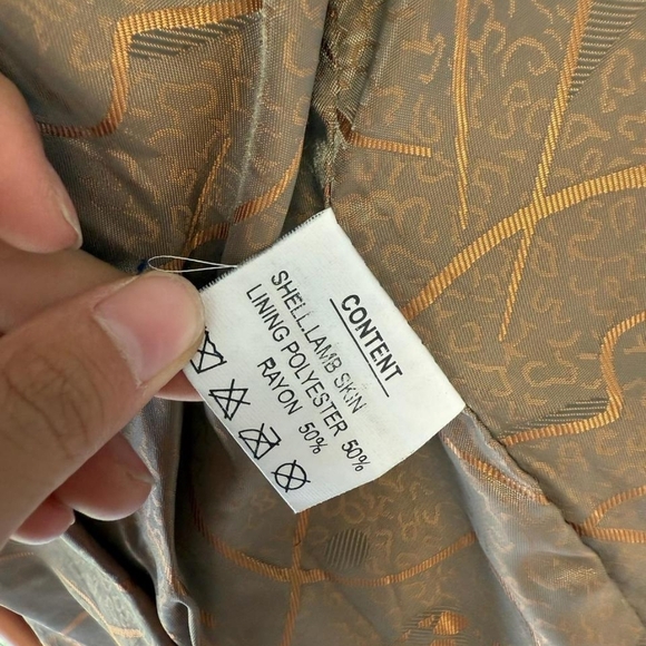 REAL lambskin & Fur Coat ! - Picture 6 of 10